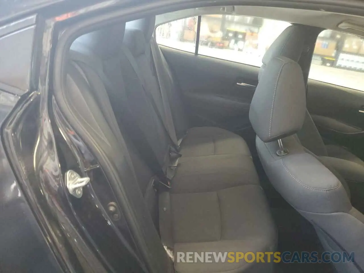 10 fotografías del automóvil dañado 5YFEPMAE4MP256169 TOYOTA COROLLA 2021