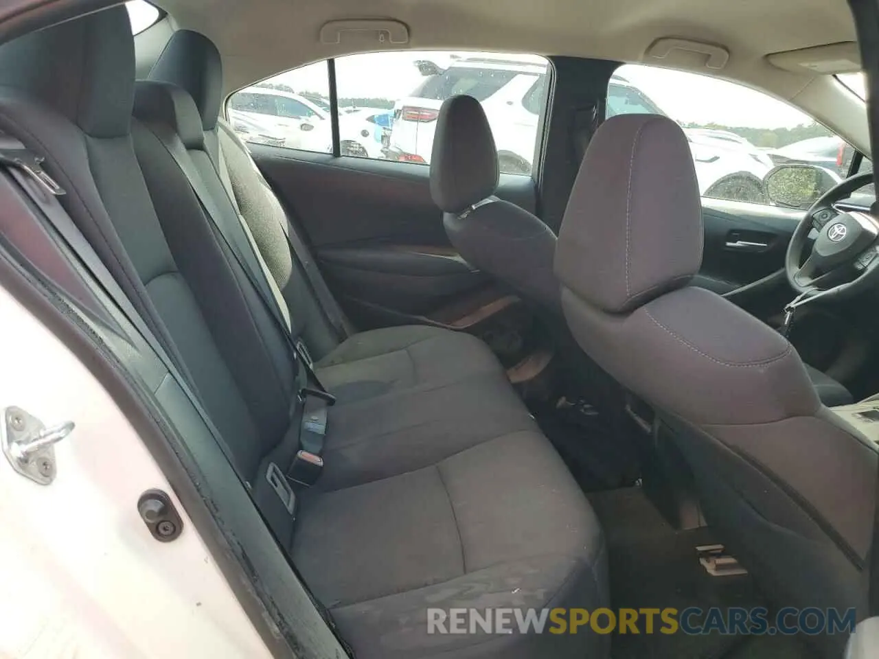 10 fotografías del automóvil dañado 5YFEPMAE4MP261422 TOYOTA COROLLA 2021