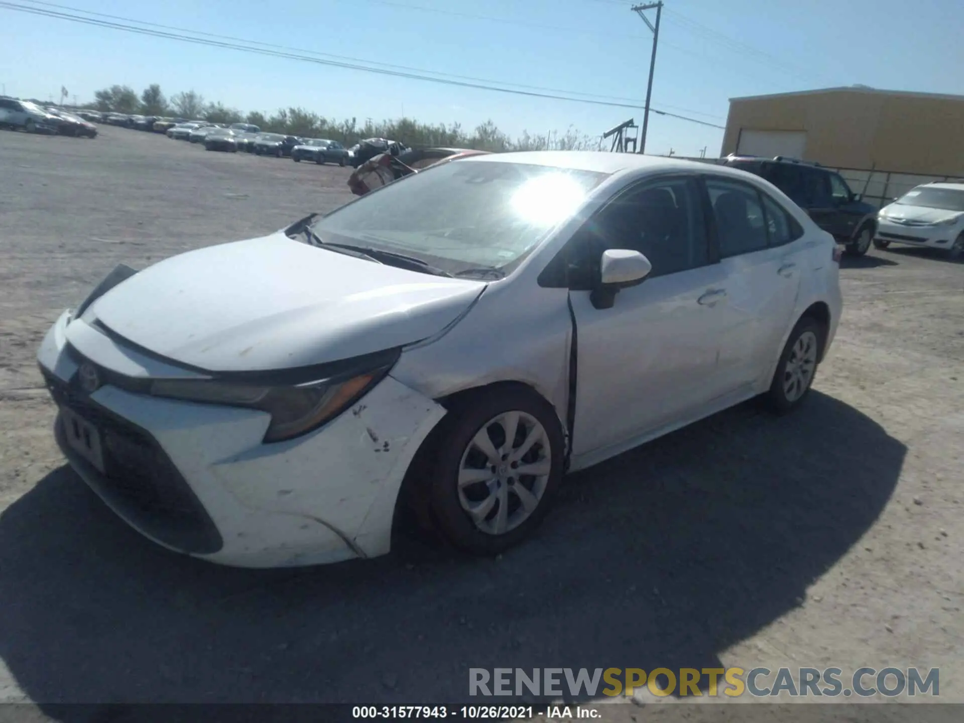 2 fotografías del automóvil dañado 5YFEPMAE4MP263087 TOYOTA COROLLA 2021