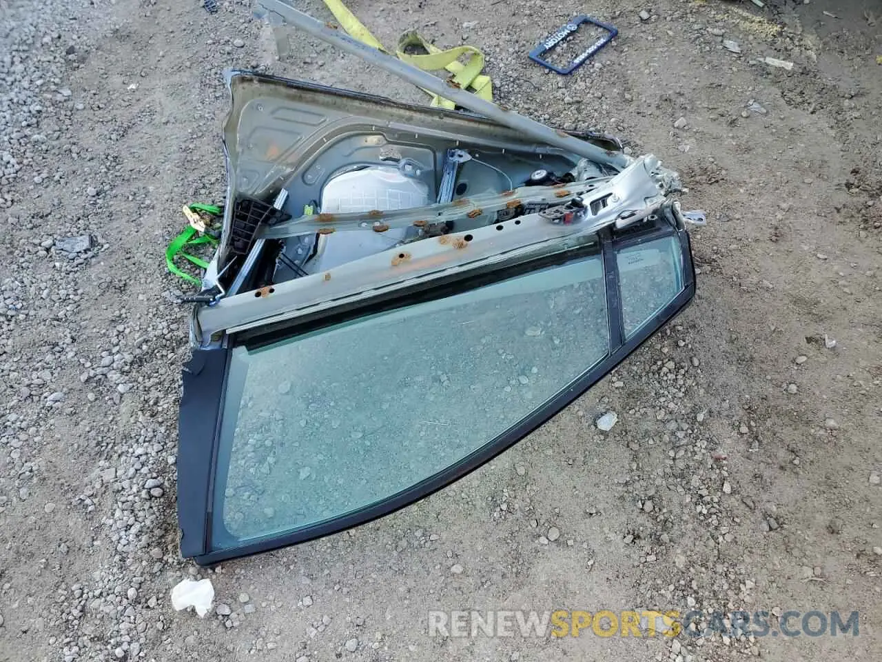 12 fotografías del automóvil dañado 5YFEPMAE5MP149714 TOYOTA COROLLA 2021