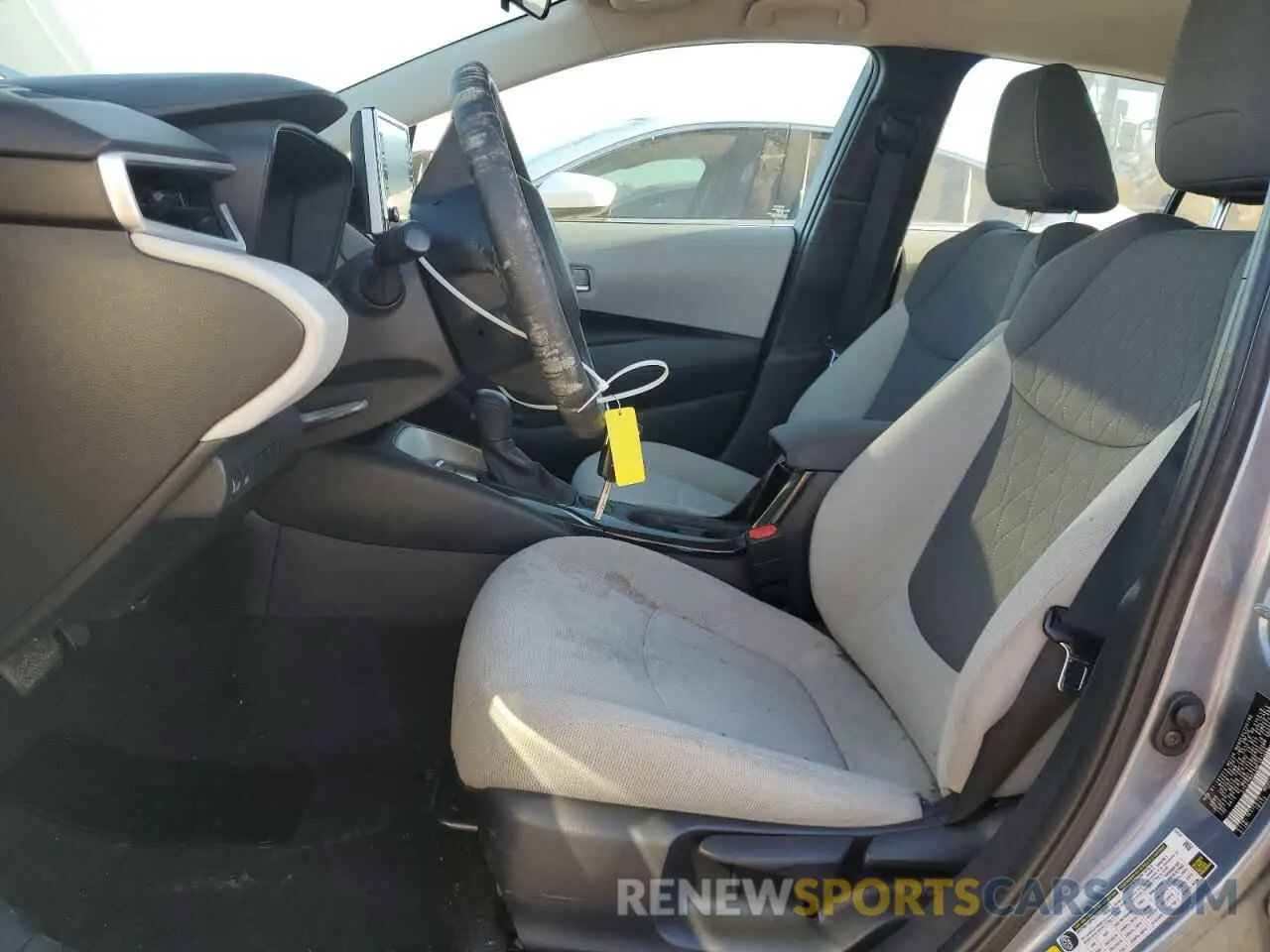 7 fotografías del automóvil dañado 5YFEPMAE5MP161300 TOYOTA COROLLA 2021
