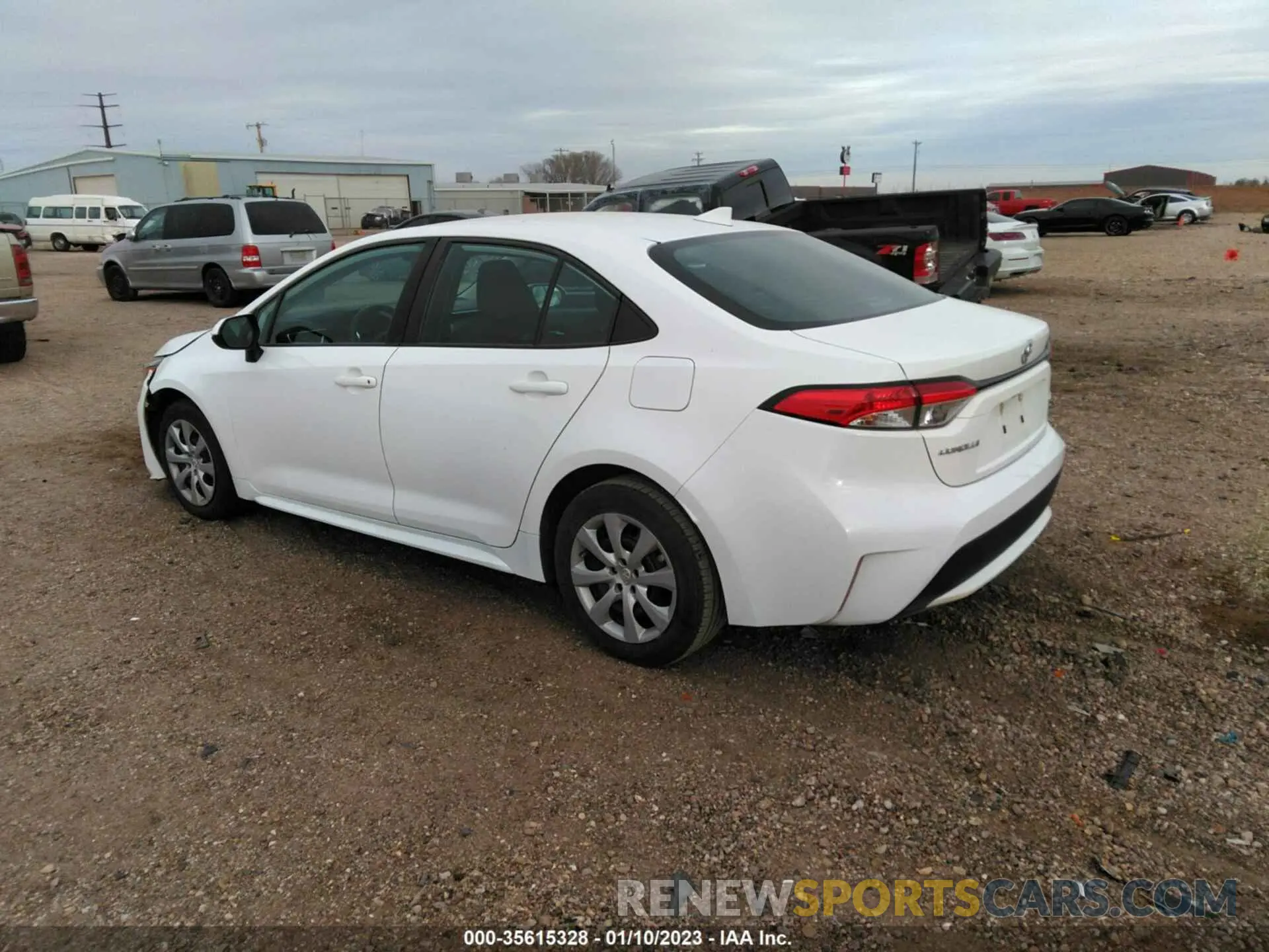 3 fotografías del automóvil dañado 5YFEPMAE5MP167775 TOYOTA COROLLA 2021