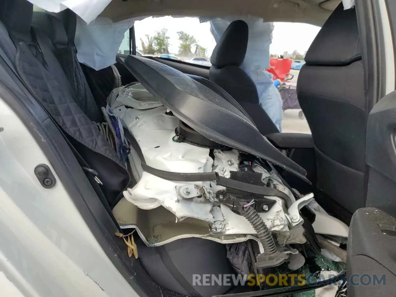 10 fotografías del automóvil dañado 5YFEPMAE5MP169851 TOYOTA COROLLA 2021