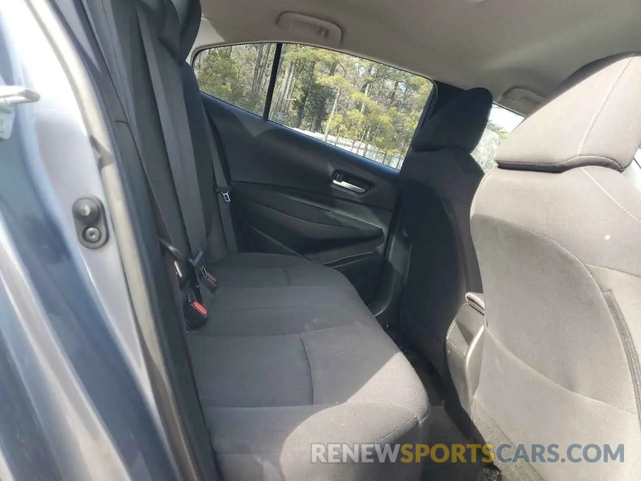 10 fotografías del automóvil dañado 5YFEPMAE5MP173804 TOYOTA COROLLA 2021