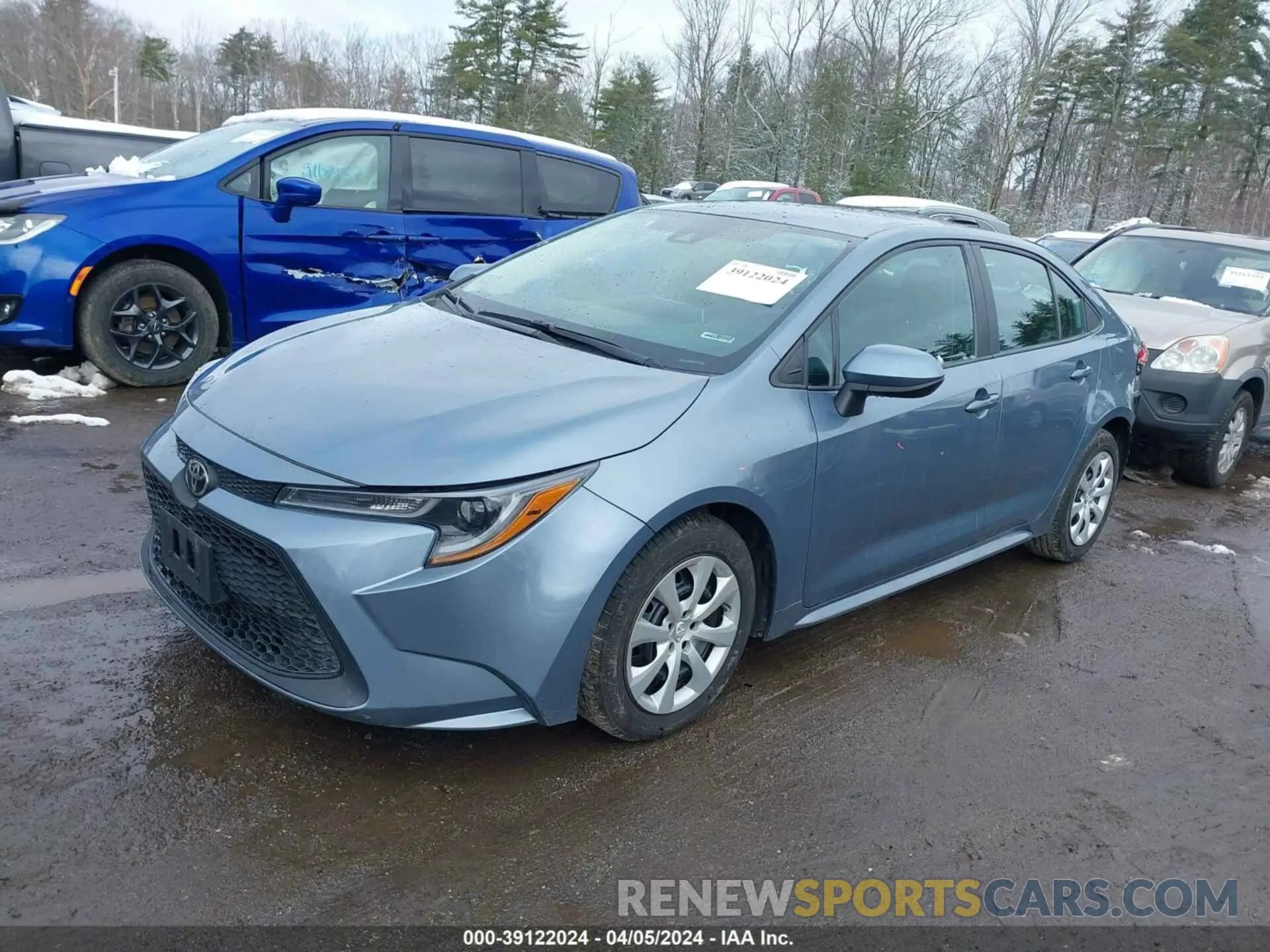 2 fotografías del automóvil dañado 5YFEPMAE5MP181059 TOYOTA COROLLA 2021