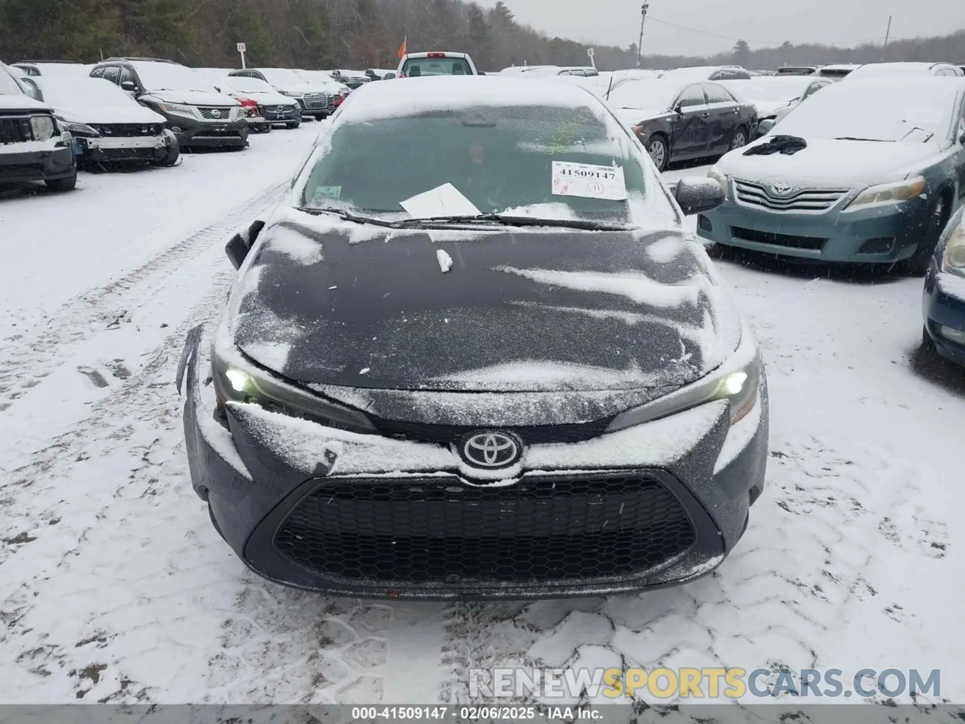 12 fotografías del automóvil dañado 5YFEPMAE5MP189551 TOYOTA COROLLA 2021