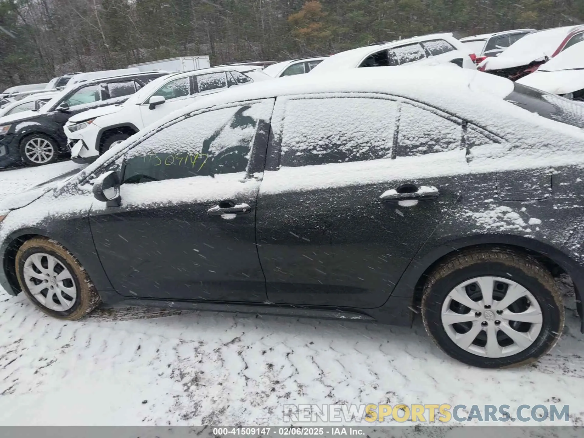 14 fotografías del automóvil dañado 5YFEPMAE5MP189551 TOYOTA COROLLA 2021