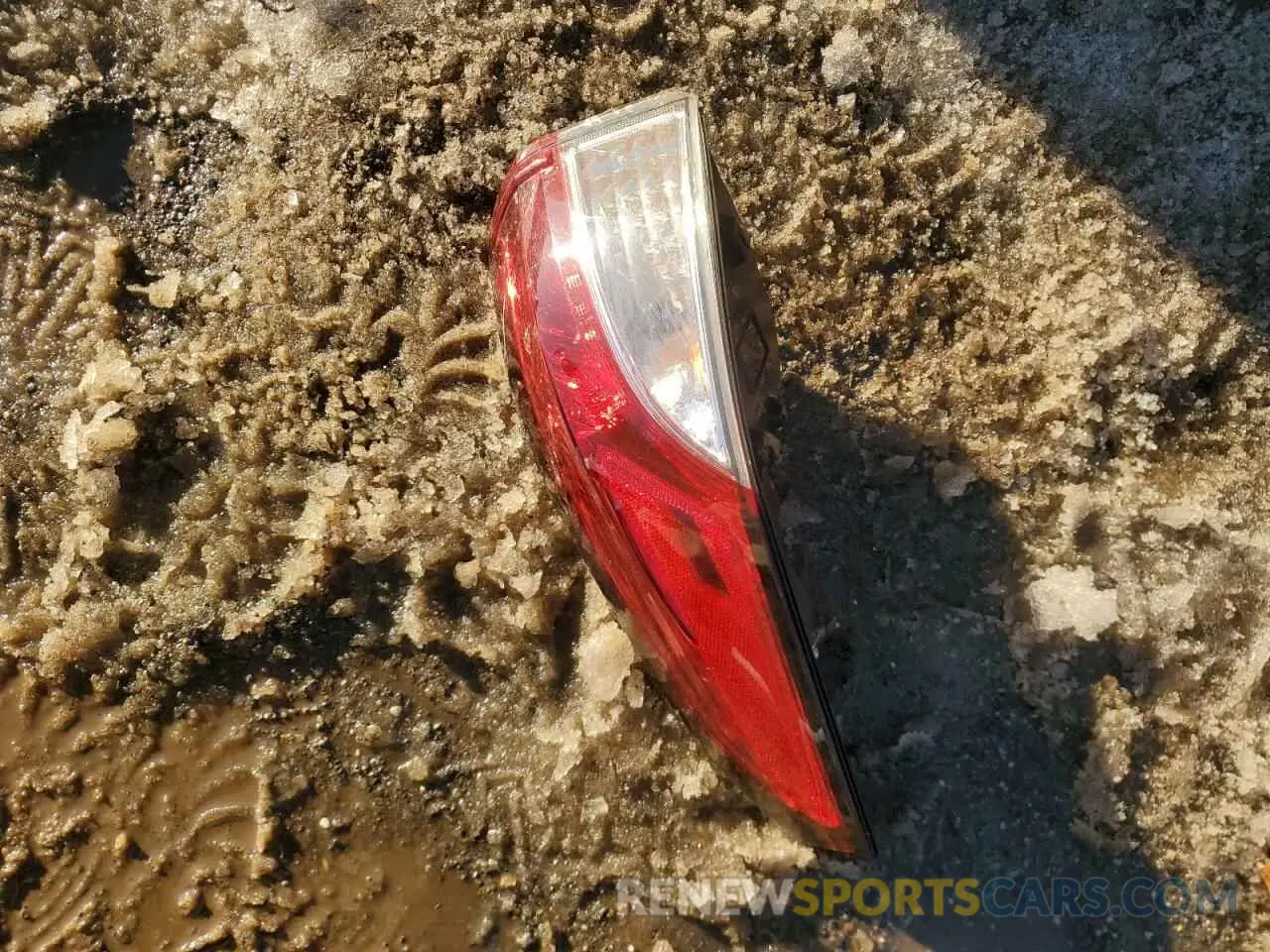 12 fotografías del automóvil dañado 5YFEPMAE5MP197973 TOYOTA COROLLA 2021