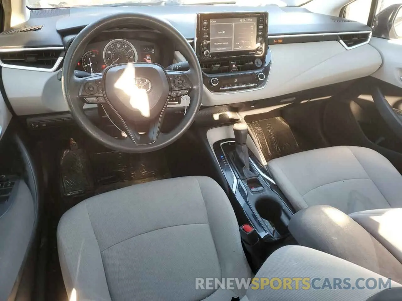 8 fotografías del automóvil dañado 5YFEPMAE5MP197973 TOYOTA COROLLA 2021