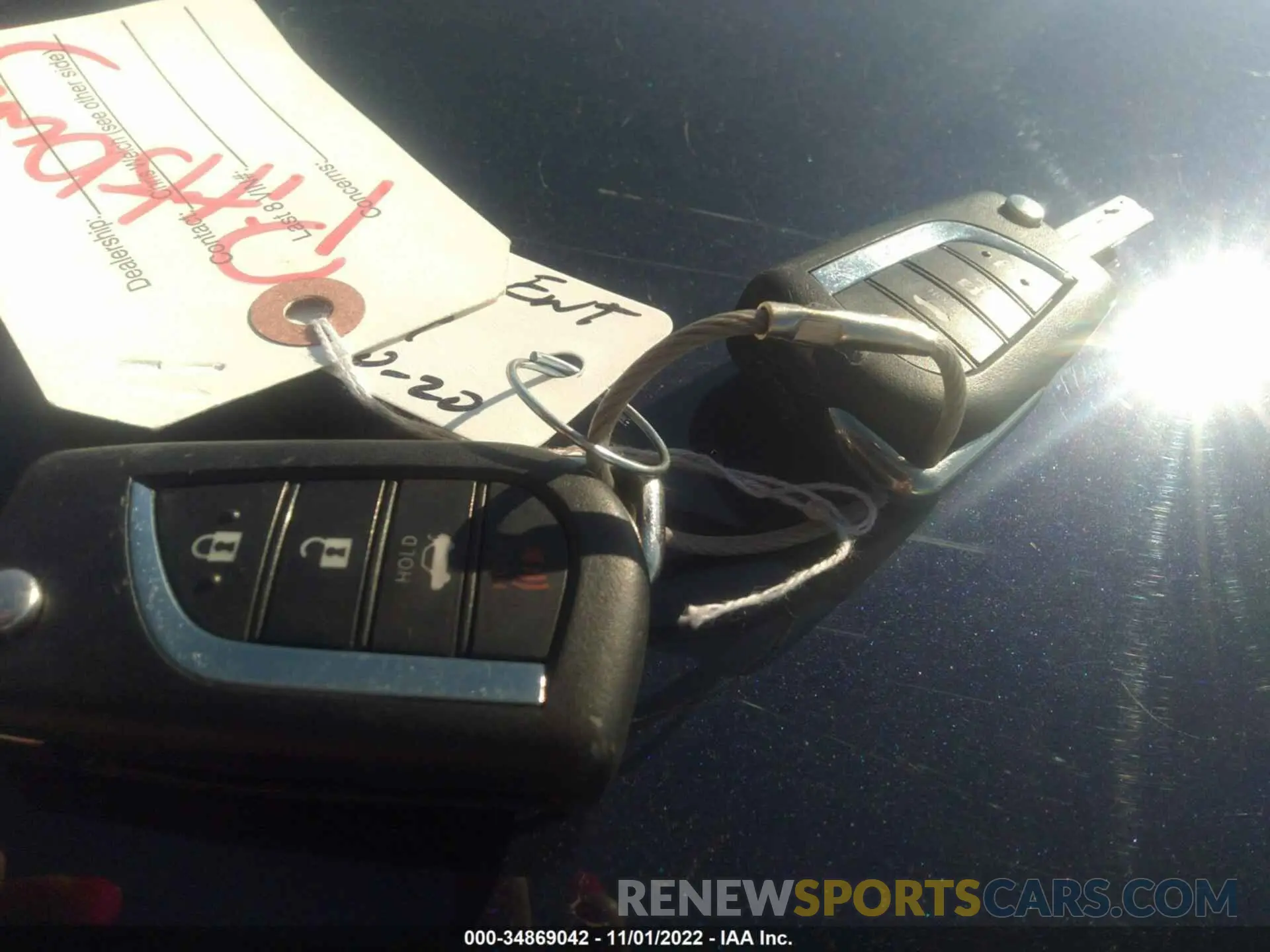 11 fotografías del automóvil dañado 5YFEPMAE5MP198394 TOYOTA COROLLA 2021