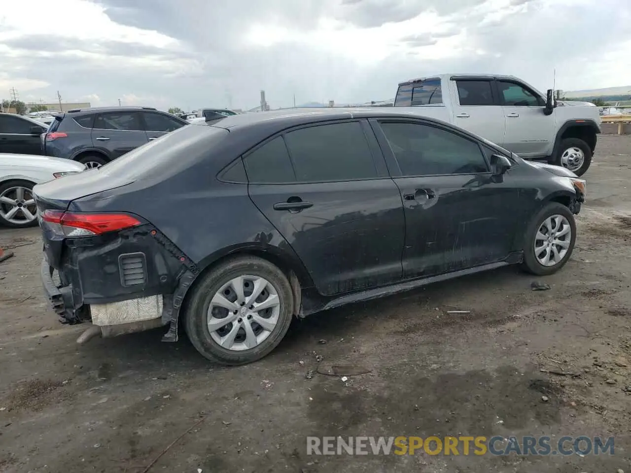 3 fotografías del automóvil dañado 5YFEPMAE5MP201424 TOYOTA COROLLA 2021