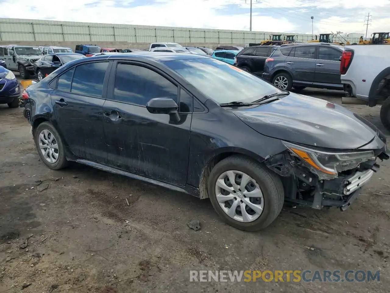 4 fotografías del automóvil dañado 5YFEPMAE5MP201424 TOYOTA COROLLA 2021
