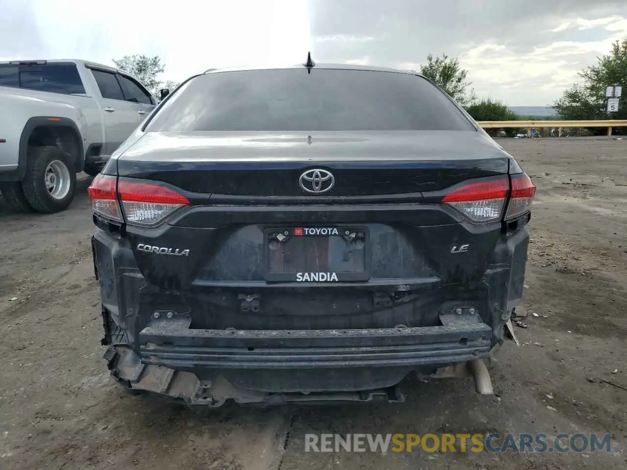 6 fotografías del automóvil dañado 5YFEPMAE5MP201424 TOYOTA COROLLA 2021