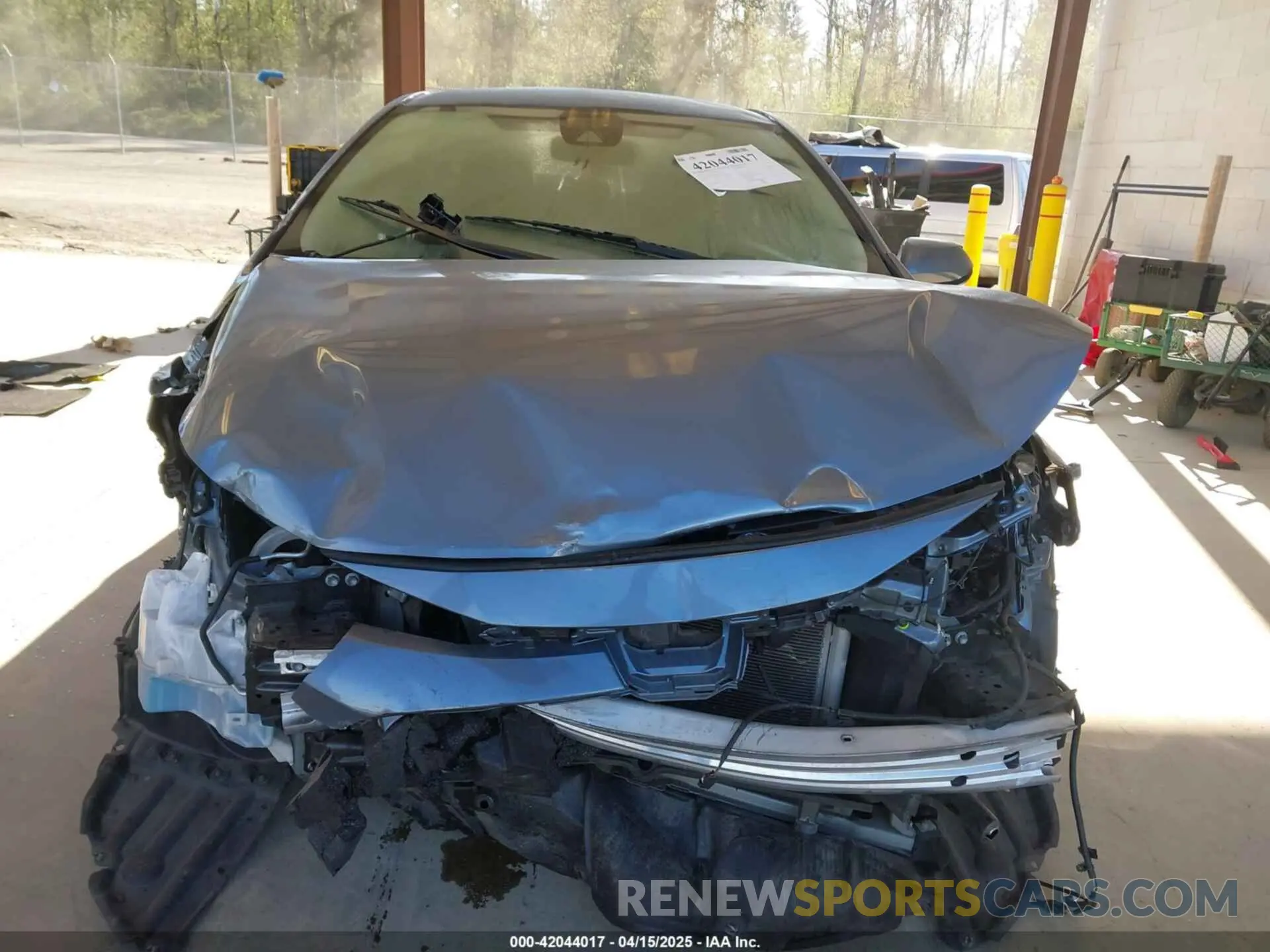 13 fotografías del automóvil dañado 5YFEPMAE5MP204274 TOYOTA COROLLA 2021