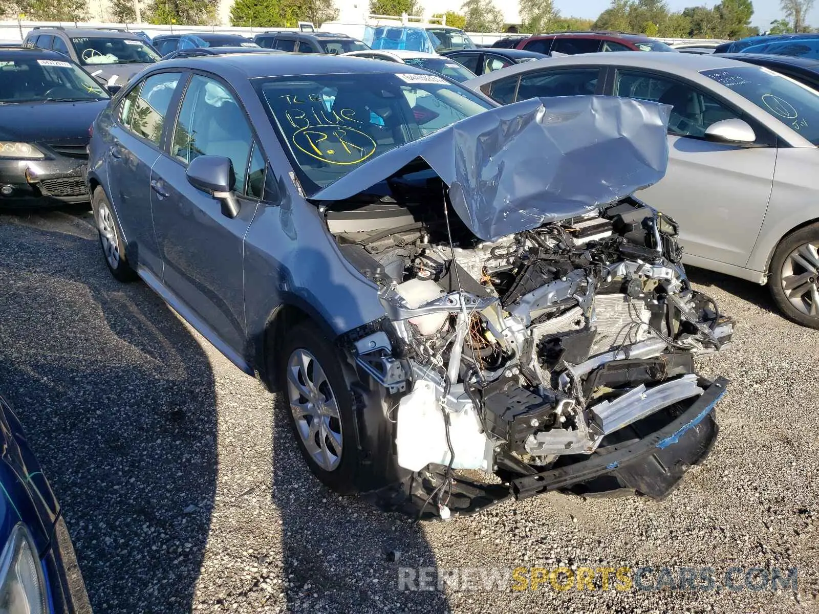 1 fotografías del automóvil dañado 5YFEPMAE5MP215551 TOYOTA COROLLA 2021