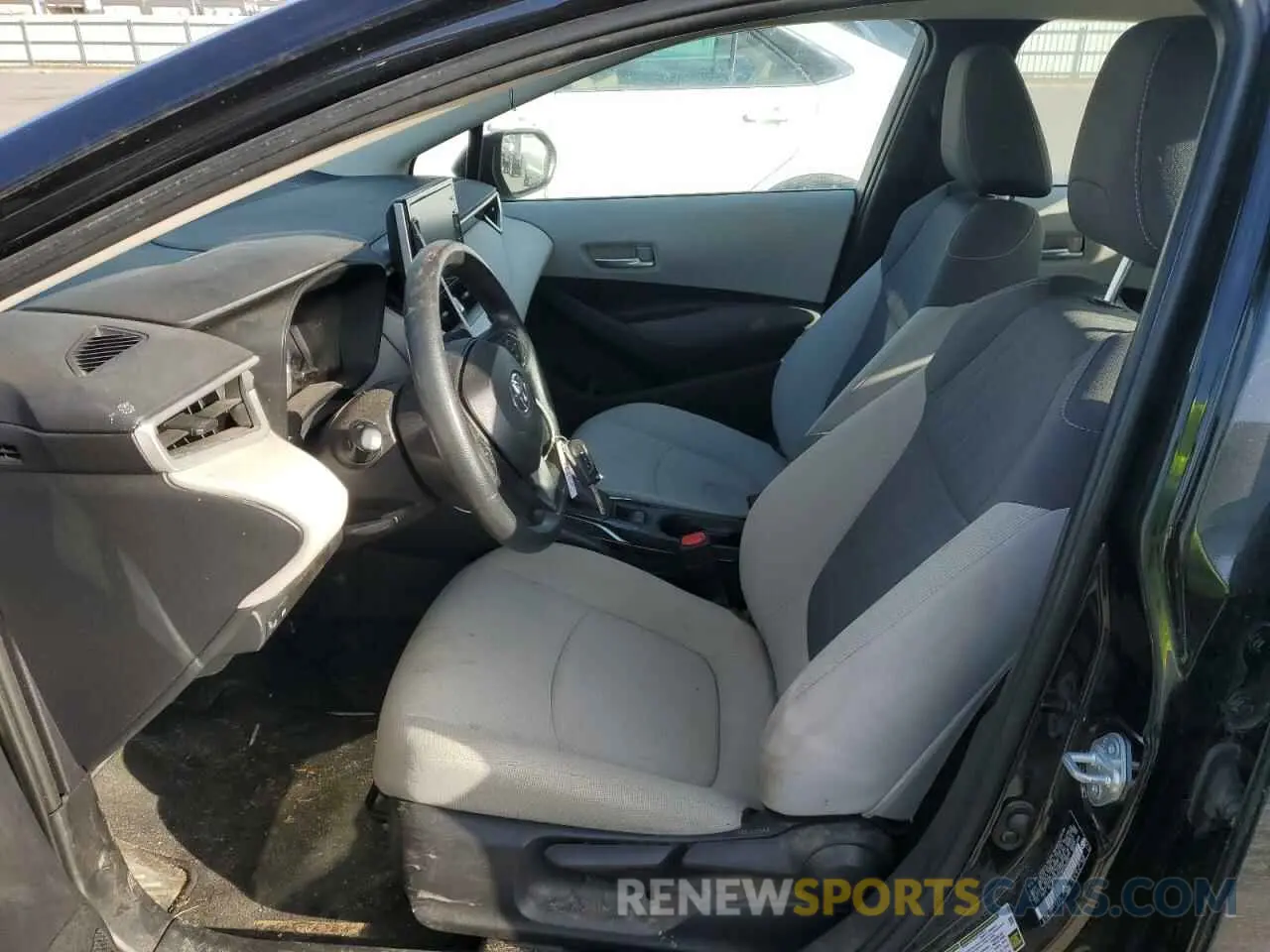 7 fotografías del automóvil dañado 5YFEPMAE5MP228705 TOYOTA COROLLA 2021