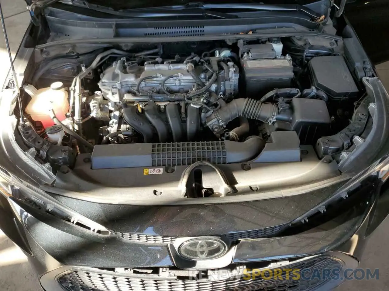 11 fotografías del automóvil dañado 5YFEPMAE5MP231040 TOYOTA COROLLA 2021