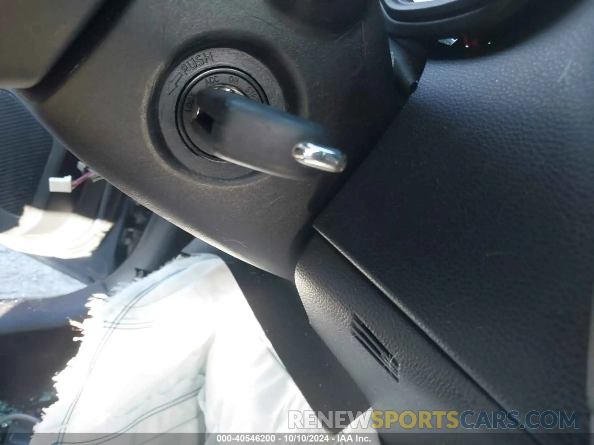 11 fotografías del automóvil dañado 5YFEPMAE5MP234679 TOYOTA COROLLA 2021