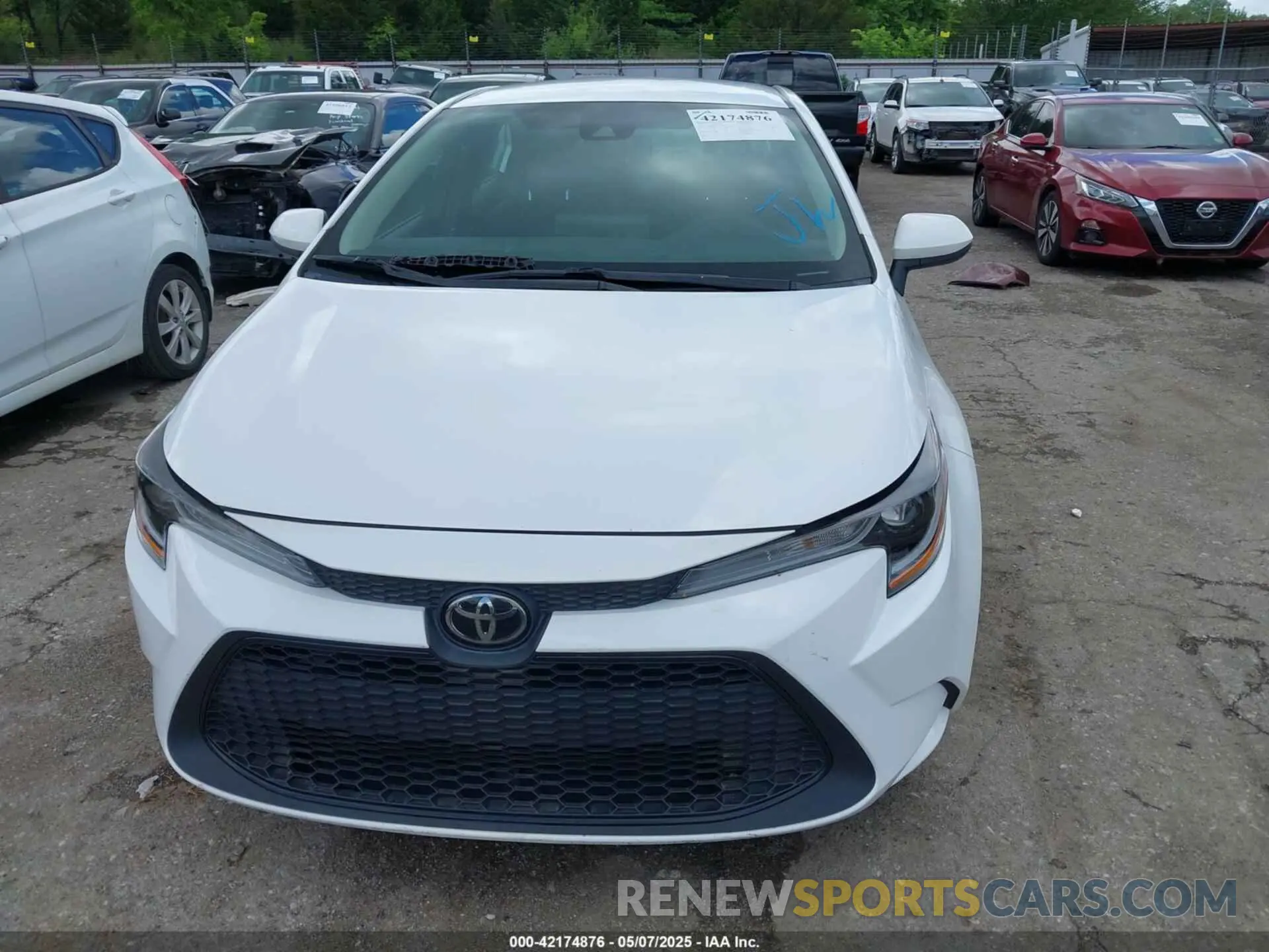 12 fotografías del automóvil dañado 5YFEPMAE5MP236187 TOYOTA COROLLA 2021