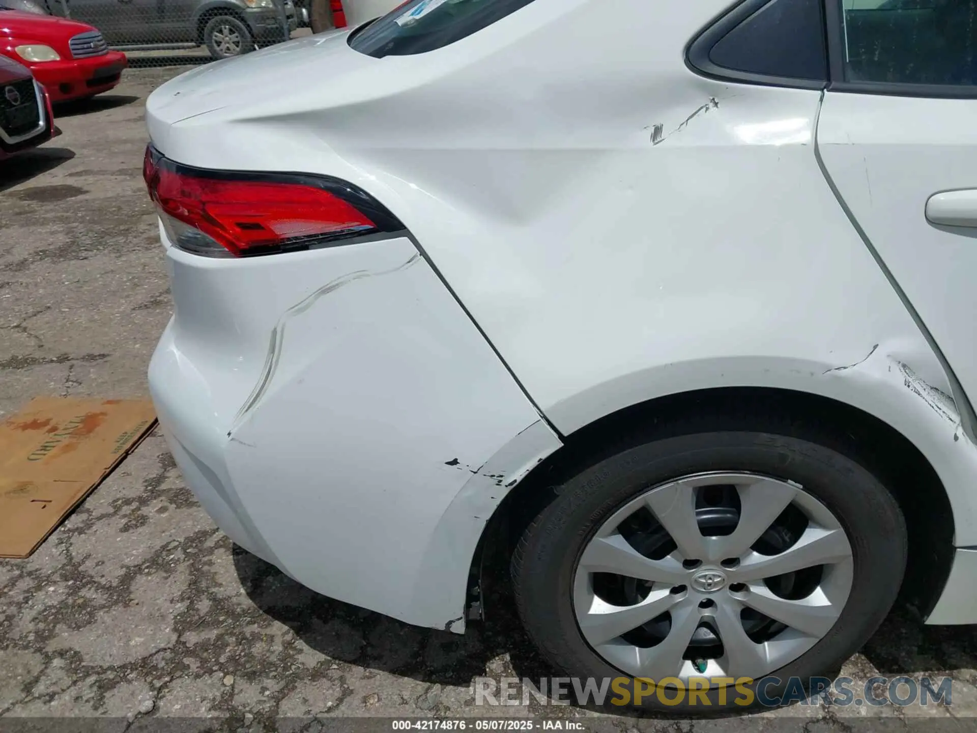 17 fotografías del automóvil dañado 5YFEPMAE5MP236187 TOYOTA COROLLA 2021