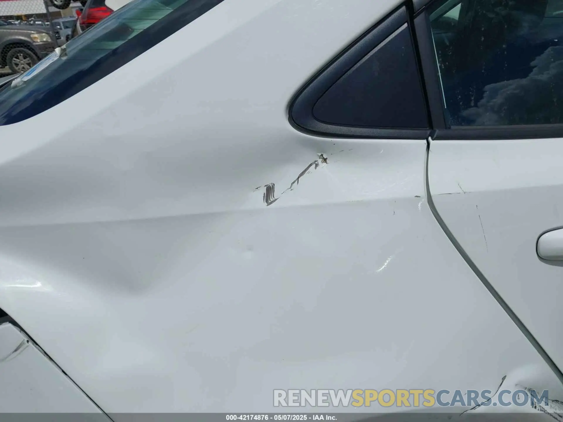 19 fotografías del automóvil dañado 5YFEPMAE5MP236187 TOYOTA COROLLA 2021