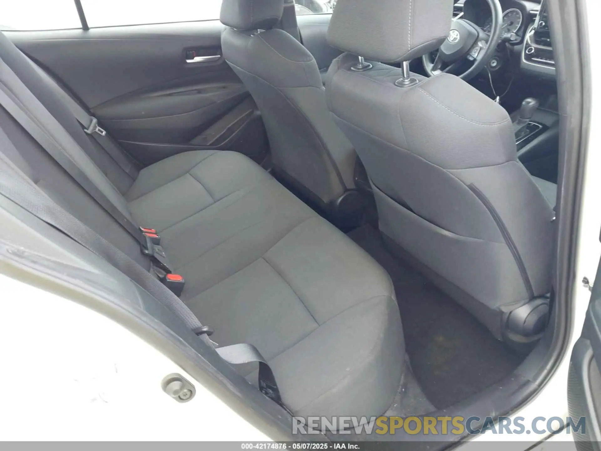 8 fotografías del automóvil dañado 5YFEPMAE5MP236187 TOYOTA COROLLA 2021