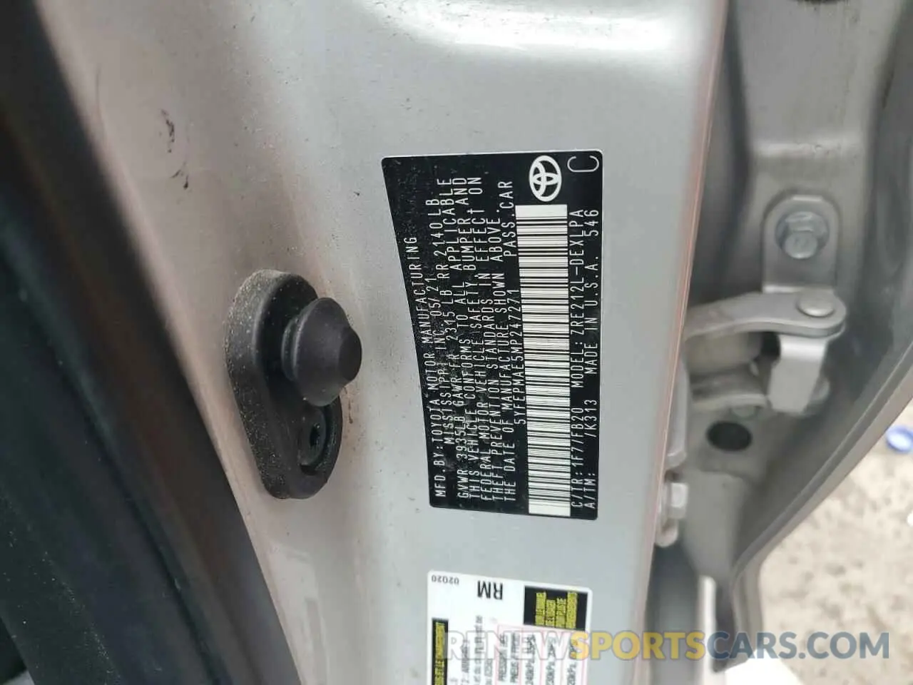 12 fotografías del automóvil dañado 5YFEPMAE5MP247271 TOYOTA COROLLA 2021