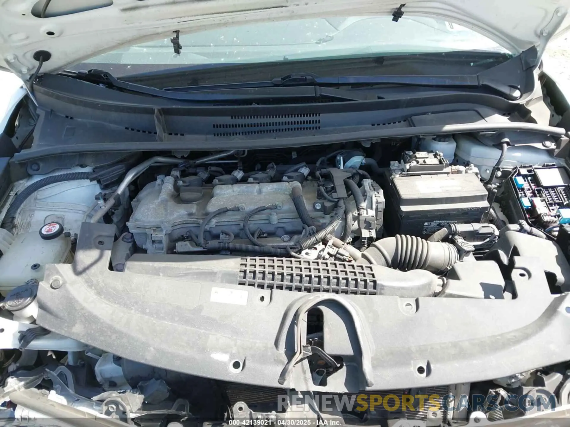 10 fotografías del automóvil dañado 5YFEPMAE5MP247335 TOYOTA COROLLA 2021