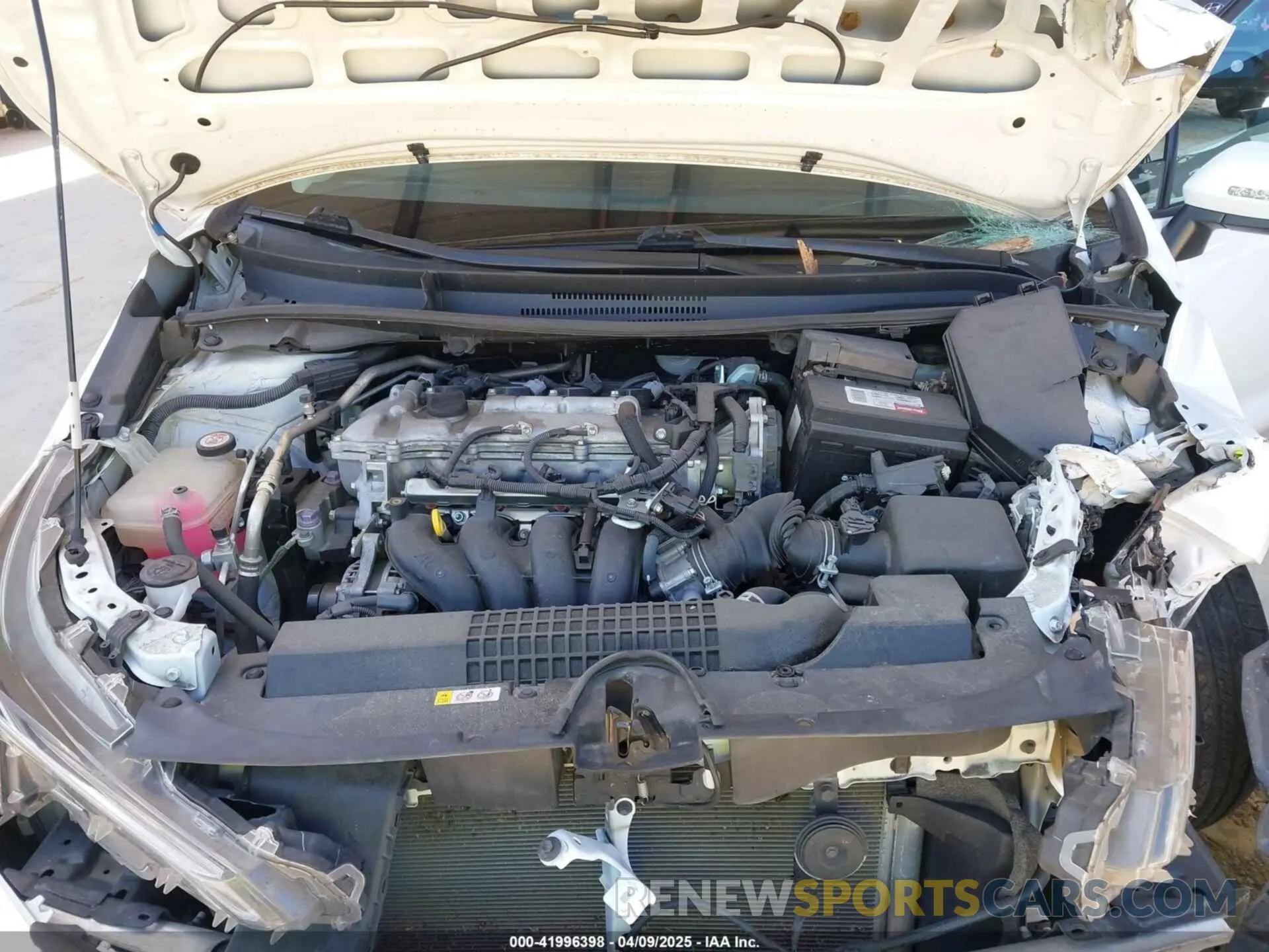 10 fotografías del automóvil dañado 5YFEPMAE5MP253569 TOYOTA COROLLA 2021