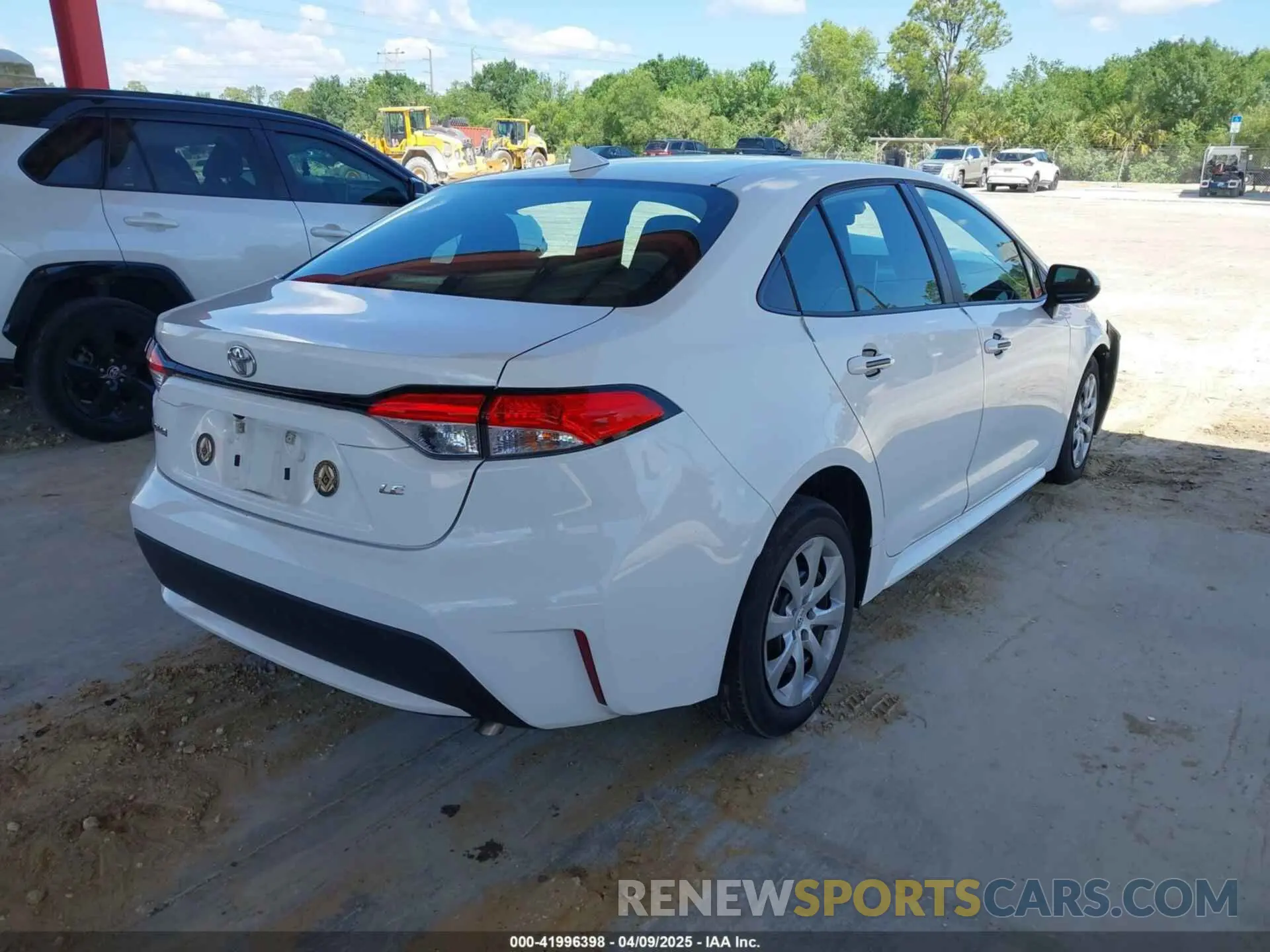 4 fotografías del automóvil dañado 5YFEPMAE5MP253569 TOYOTA COROLLA 2021
