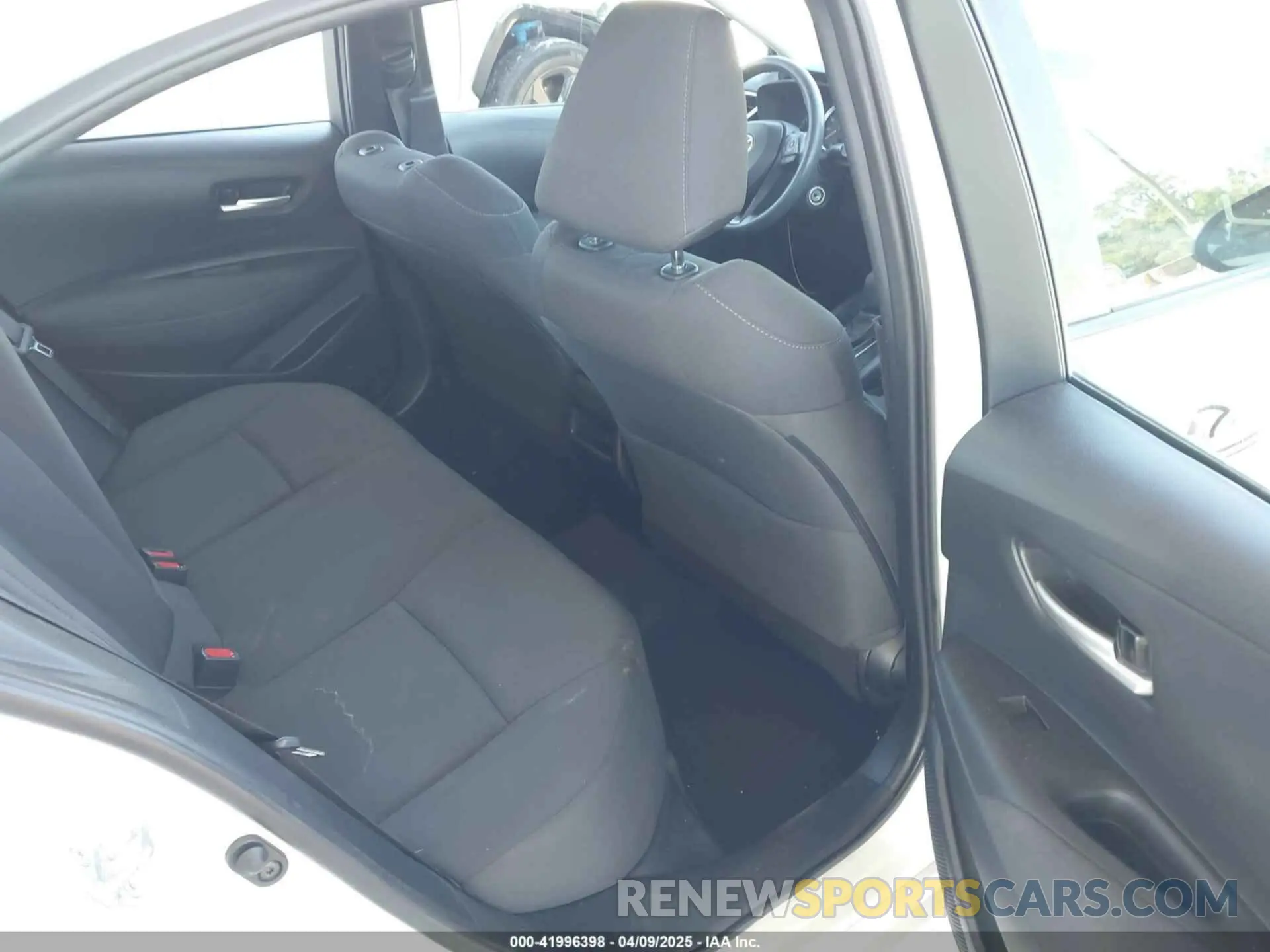 8 fotografías del automóvil dañado 5YFEPMAE5MP253569 TOYOTA COROLLA 2021