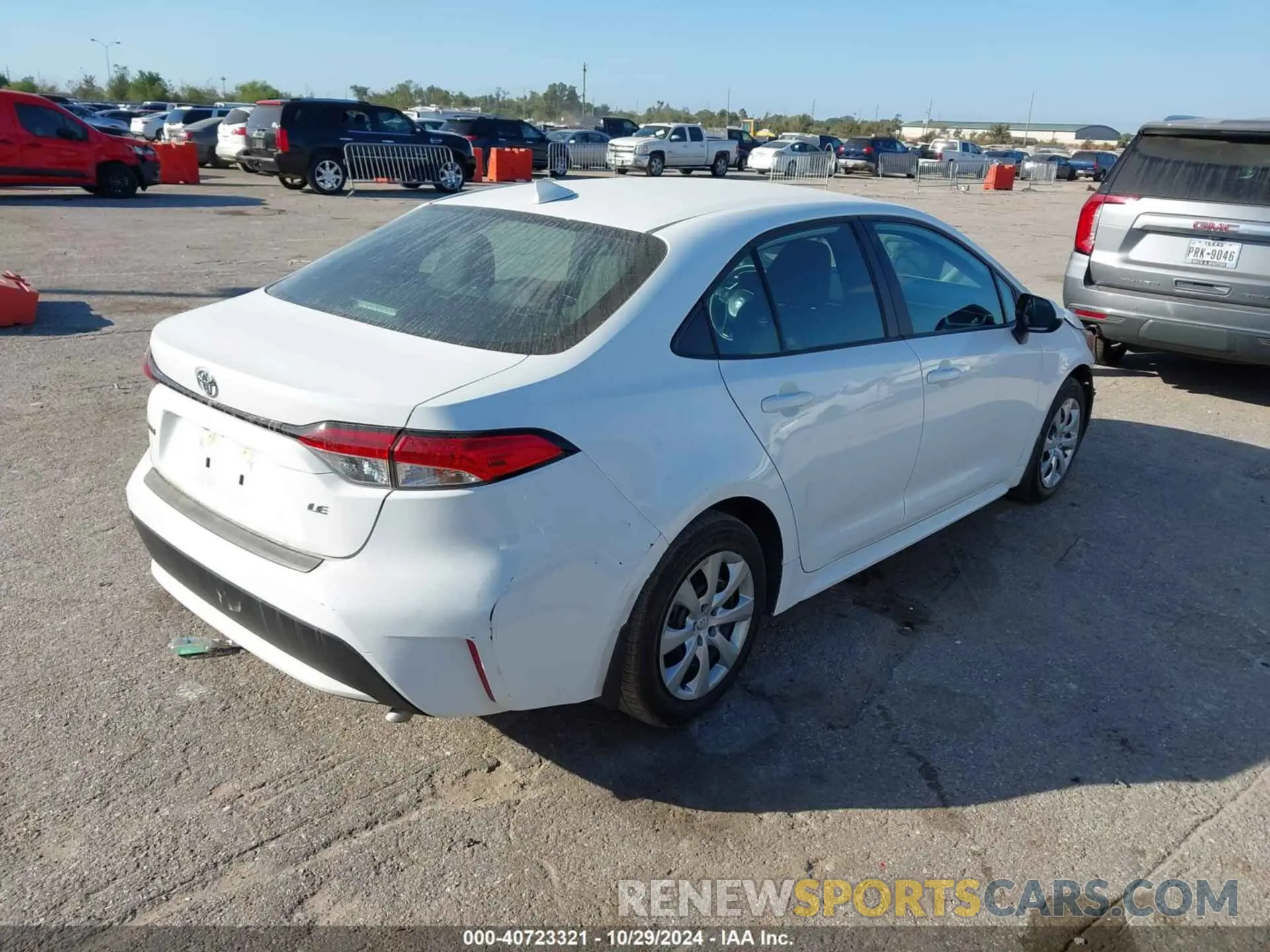 4 fotografías del automóvil dañado 5YFEPMAE5MP268539 TOYOTA COROLLA 2021