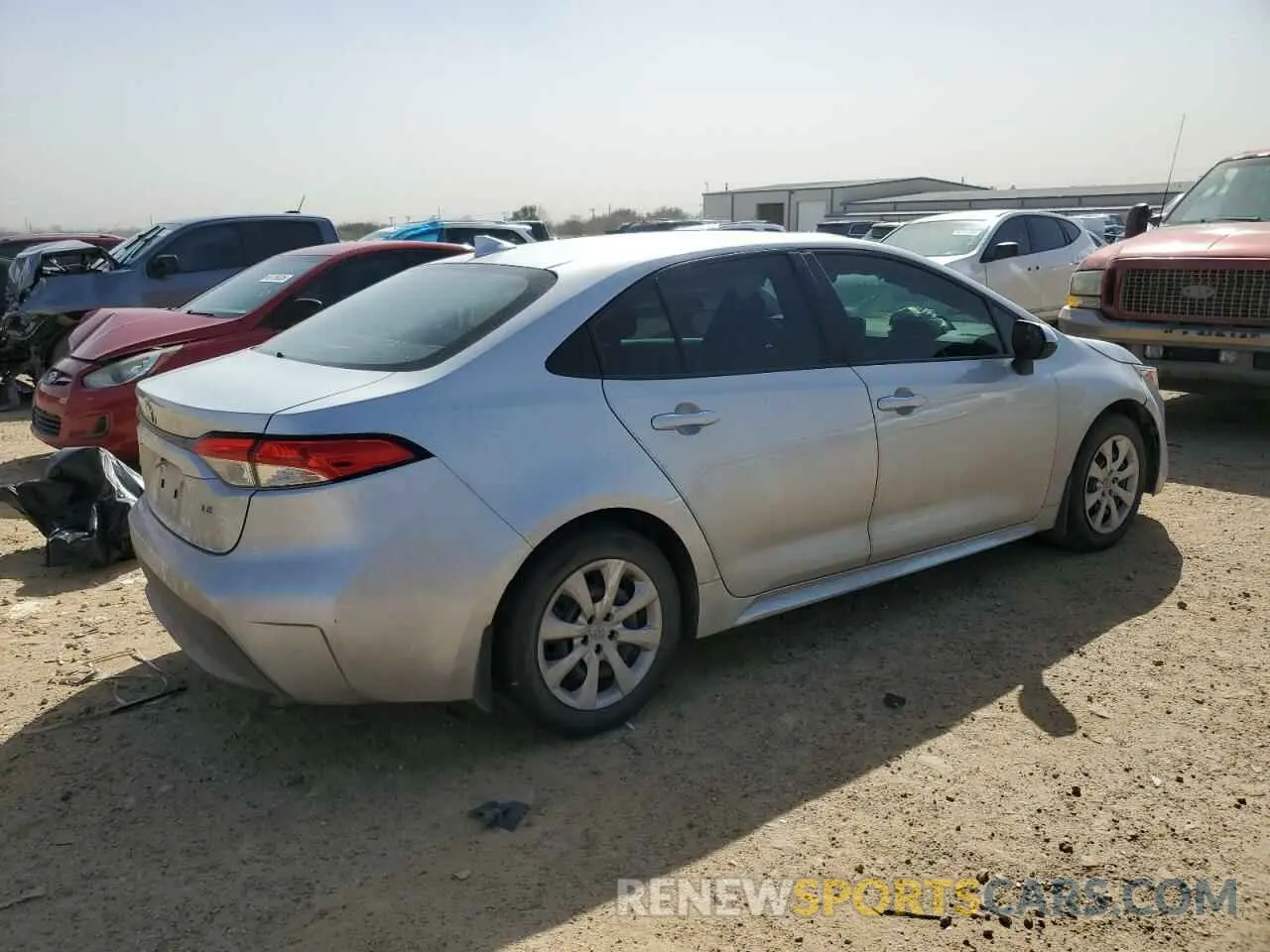 3 fotografías del automóvil dañado 5YFEPMAE6MP148524 TOYOTA COROLLA 2021