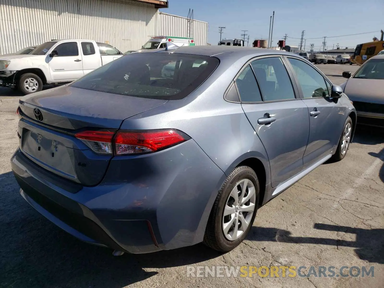 4 fotografías del automóvil dañado 5YFEPMAE6MP149253 TOYOTA COROLLA 2021