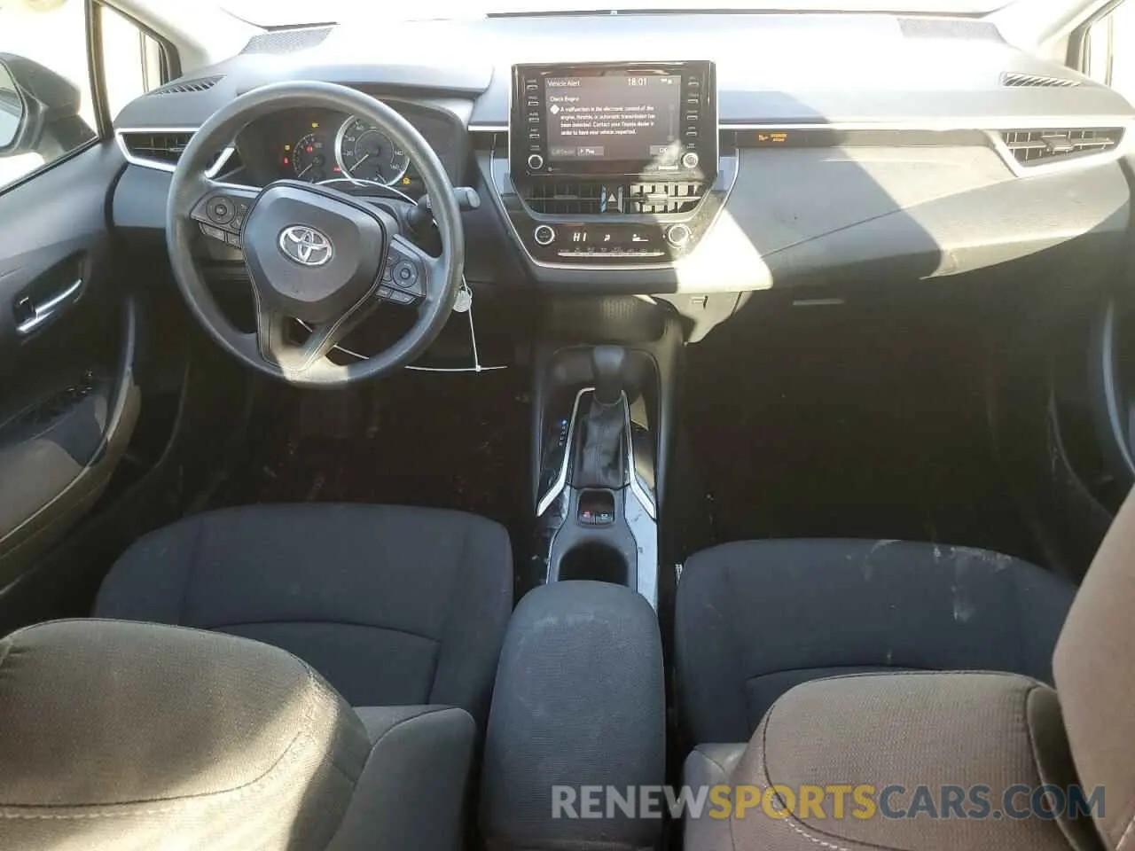 8 fotografías del automóvil dañado 5YFEPMAE6MP151598 TOYOTA COROLLA 2021