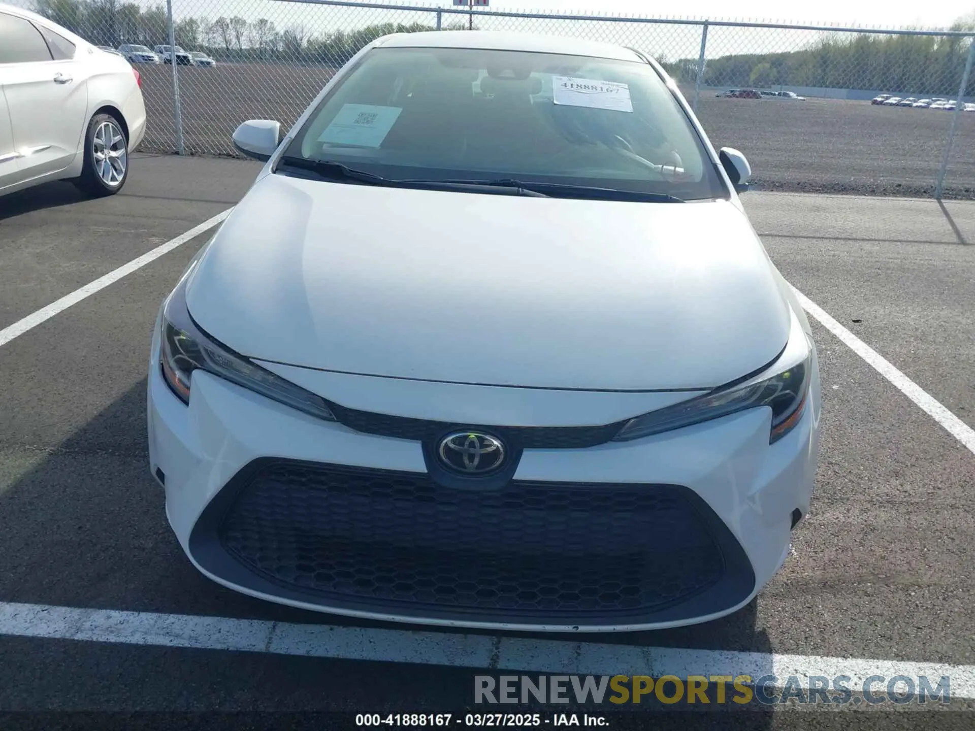 12 fotografías del automóvil dañado 5YFEPMAE6MP155683 TOYOTA COROLLA 2021