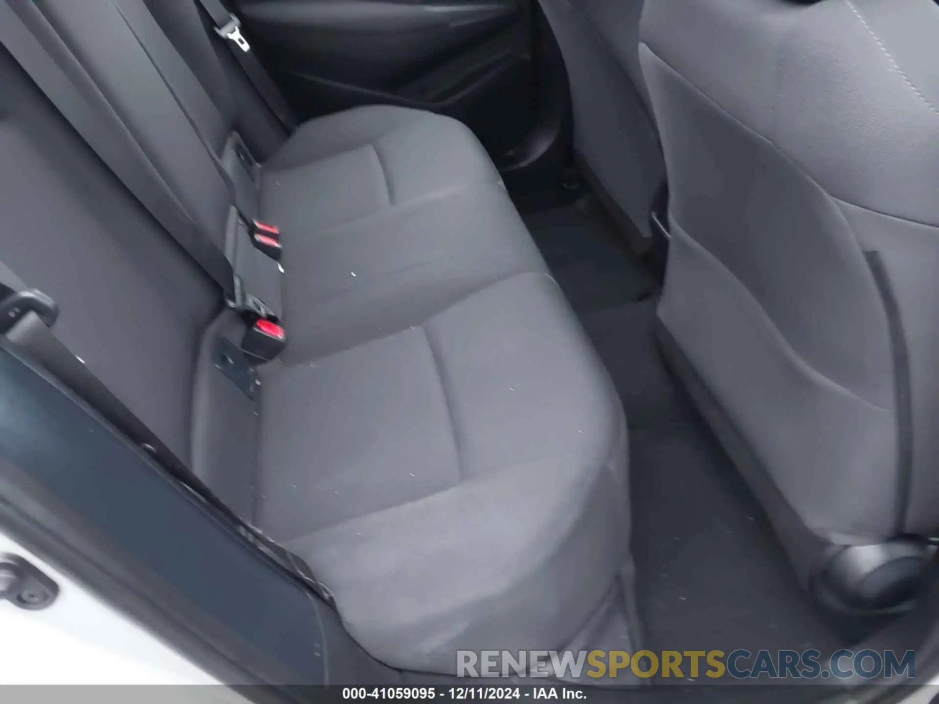 8 fotografías del automóvil dañado 5YFEPMAE6MP158101 TOYOTA COROLLA 2021