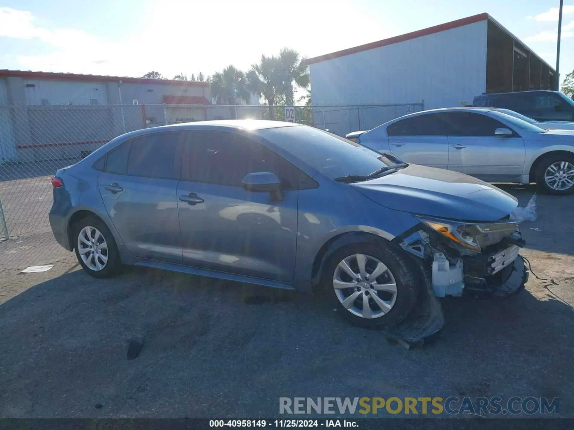 13 fotografías del automóvil dañado 5YFEPMAE6MP167994 TOYOTA COROLLA 2021