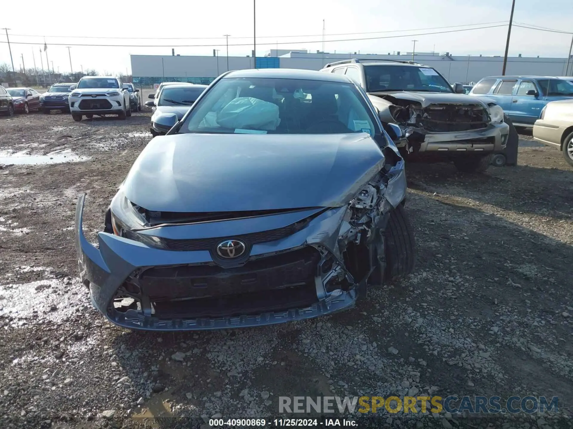 12 fotografías del automóvil dañado 5YFEPMAE6MP173813 TOYOTA COROLLA 2021