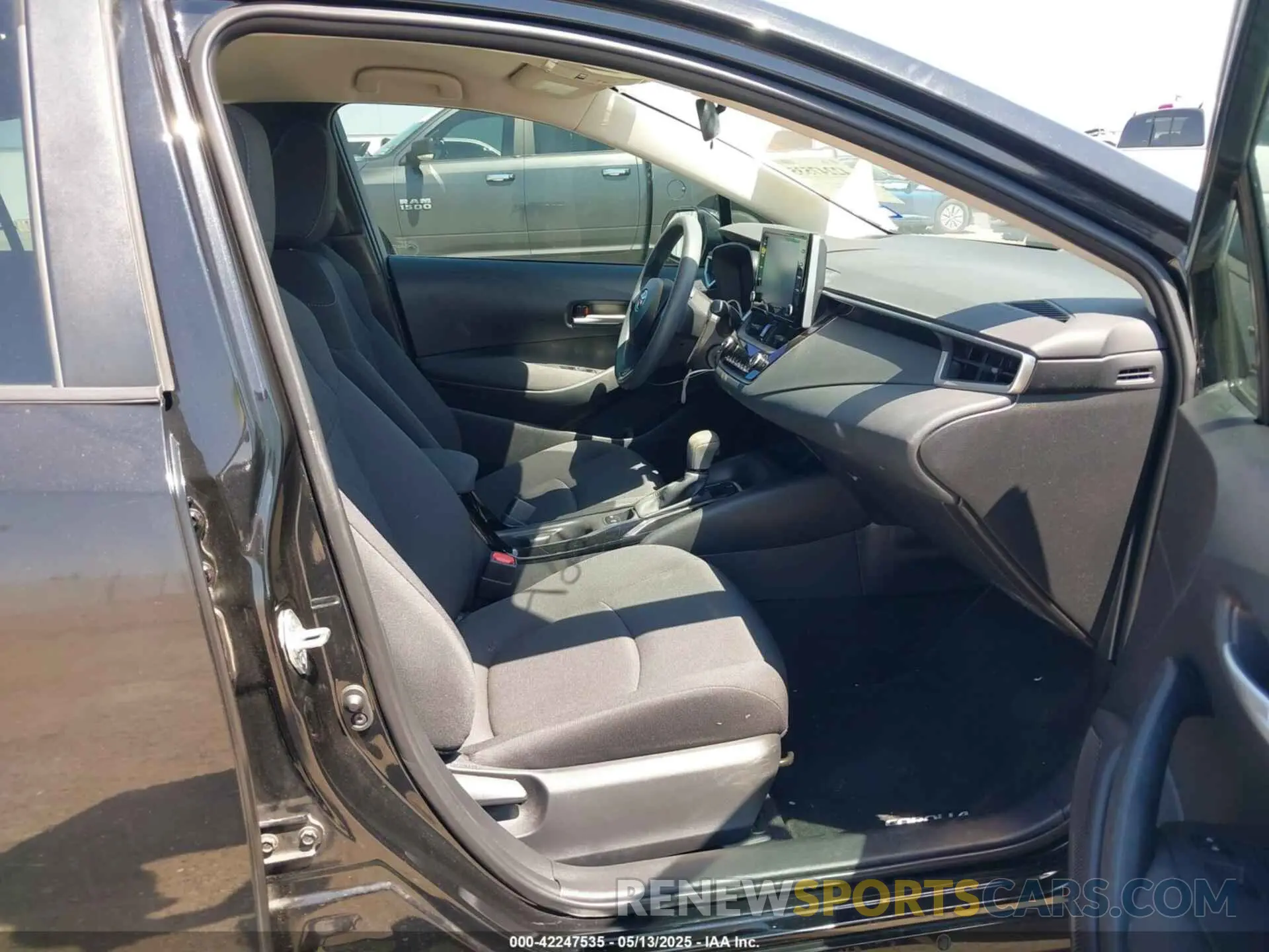5 fotografías del automóvil dañado 5YFEPMAE6MP175349 TOYOTA COROLLA 2021