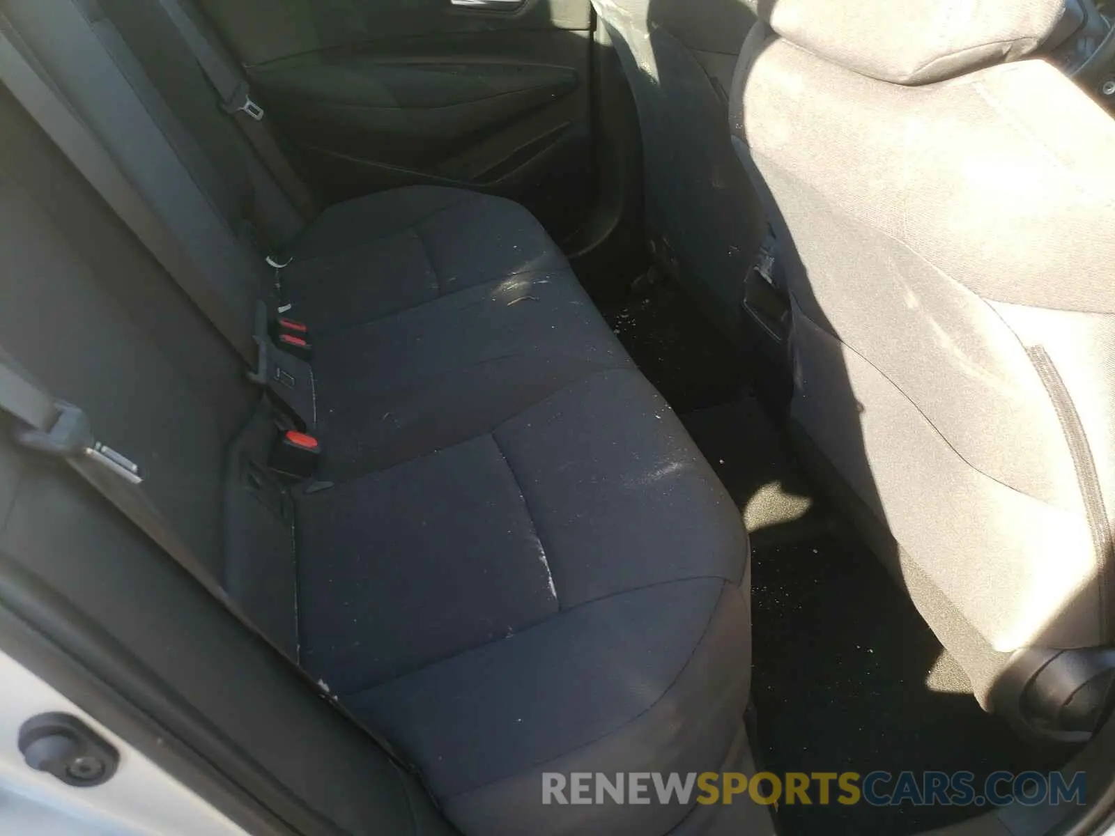 6 fotografías del automóvil dañado 5YFEPMAE6MP178736 TOYOTA COROLLA 2021