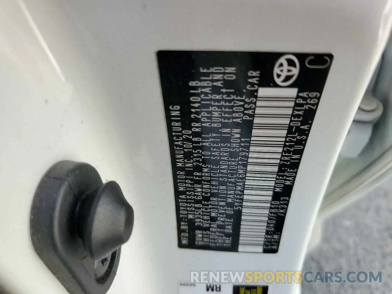10 fotografías del automóvil dañado 5YFEPMAE6MP179711 TOYOTA COROLLA 2021