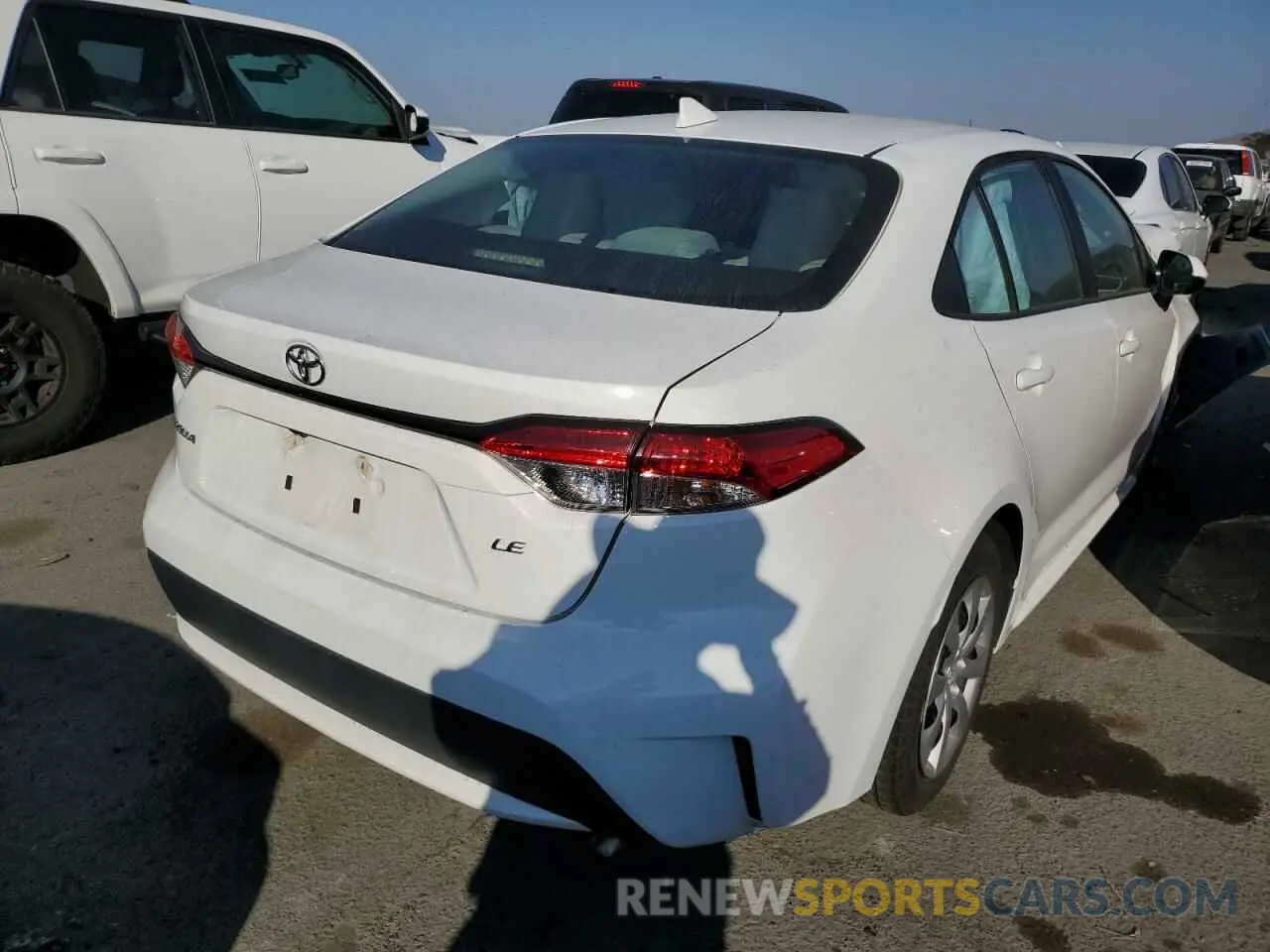 4 fotografías del automóvil dañado 5YFEPMAE6MP179711 TOYOTA COROLLA 2021