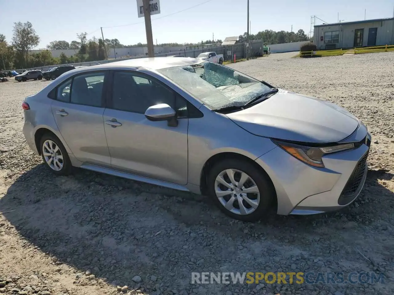 4 fotografías del automóvil dañado 5YFEPMAE6MP182172 TOYOTA COROLLA 2021