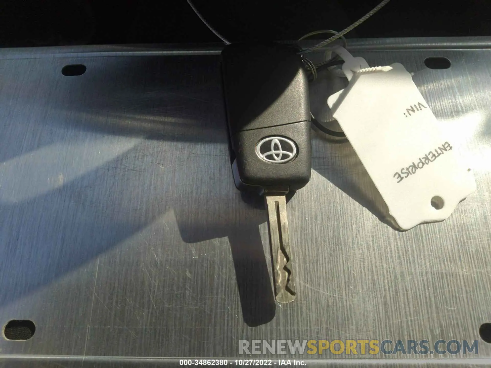 11 fotografías del automóvil dañado 5YFEPMAE6MP183841 TOYOTA COROLLA 2021