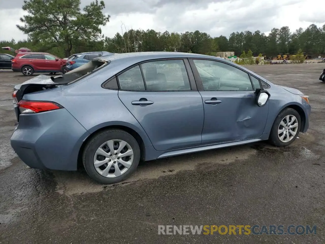 3 fotografías del automóvil dañado 5YFEPMAE6MP187307 TOYOTA COROLLA 2021