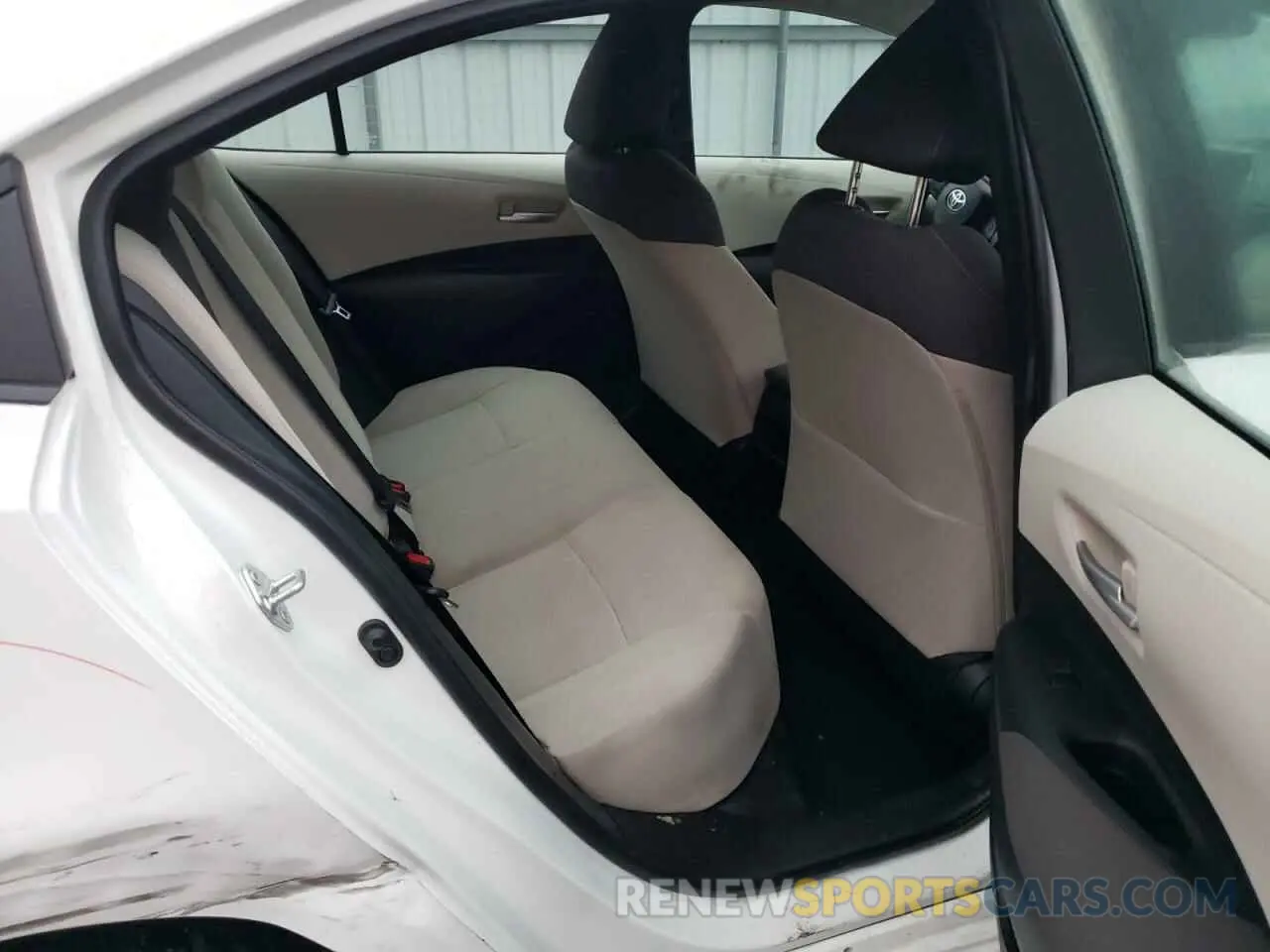 10 fotografías del automóvil dañado 5YFEPMAE6MP187954 TOYOTA COROLLA 2021