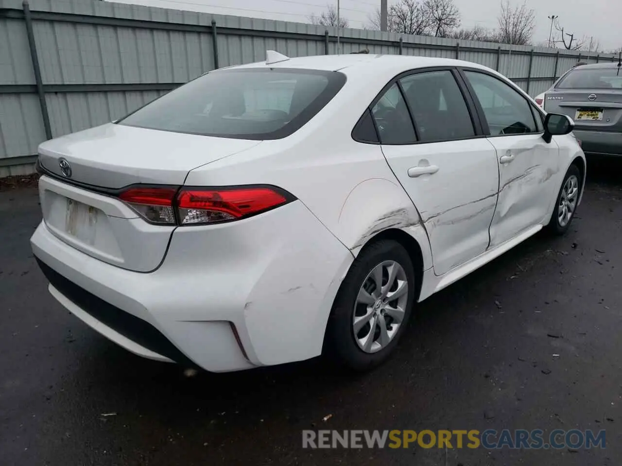 3 fotografías del automóvil dañado 5YFEPMAE6MP187954 TOYOTA COROLLA 2021