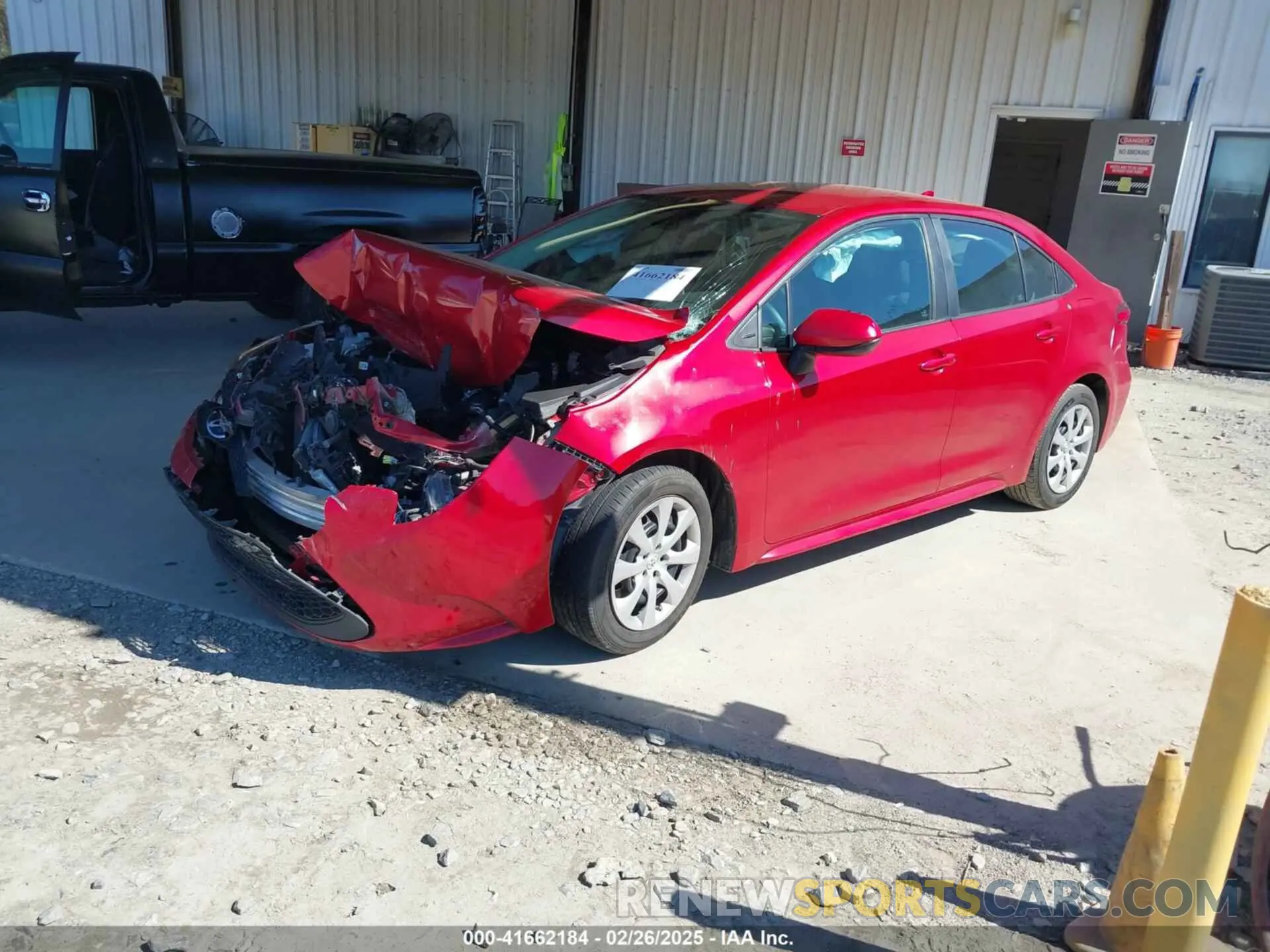 2 fotografías del automóvil dañado 5YFEPMAE6MP189431 TOYOTA COROLLA 2021