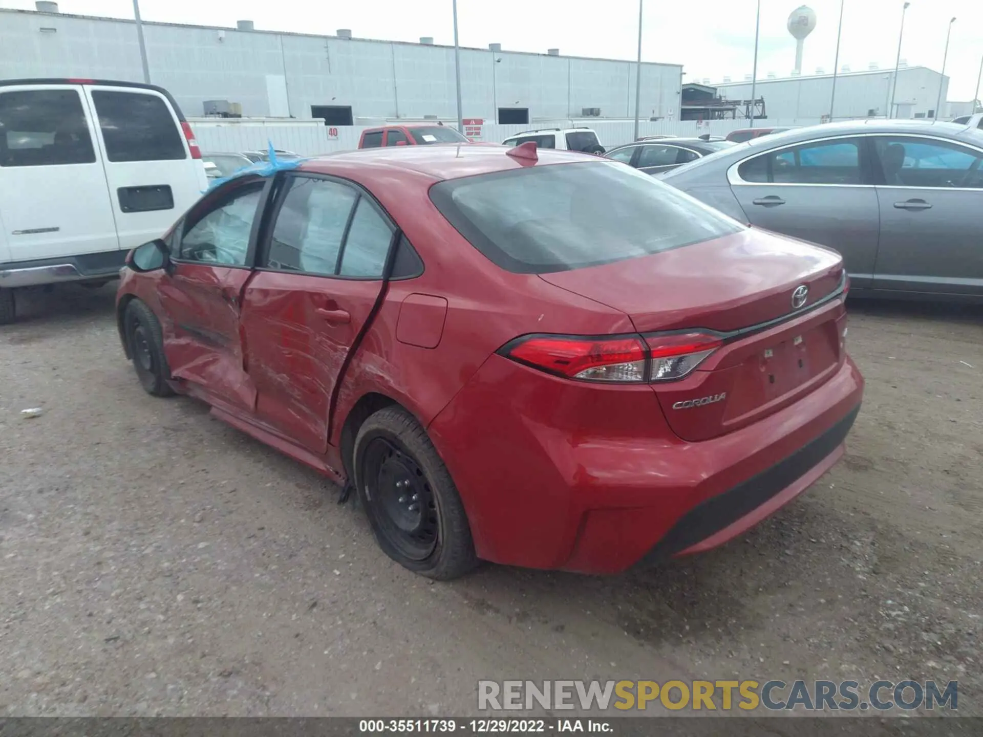 3 fotografías del automóvil dañado 5YFEPMAE6MP192703 TOYOTA COROLLA 2021